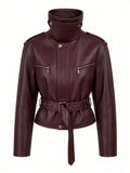 Chaqueta corta con cintura ajustable