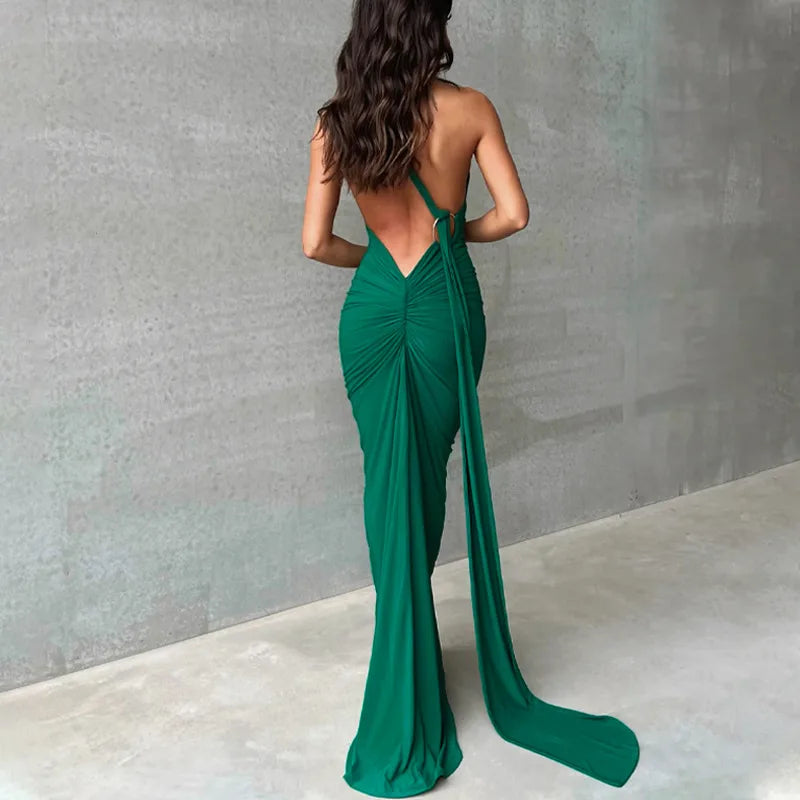 Vestido largo asimétrico con espalda abierta